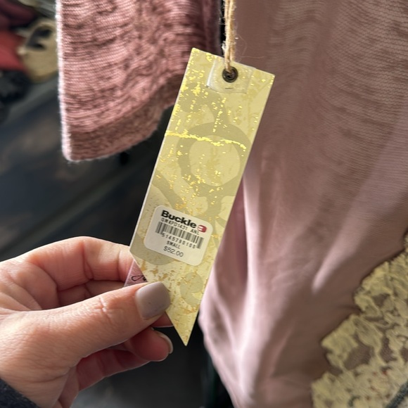 Buckle gimmicks baseball style top - Picture 5 of 5